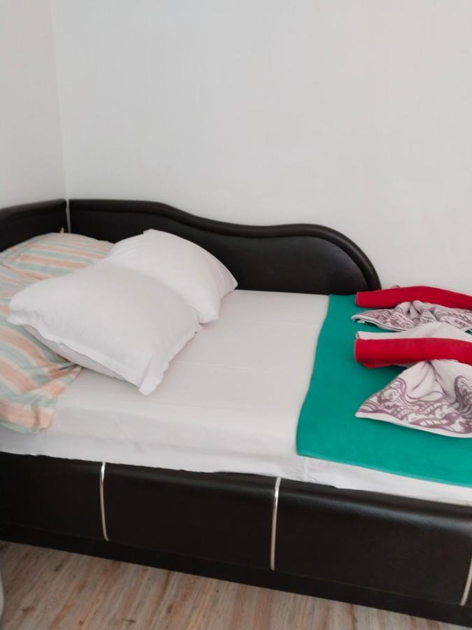Apartament Janet Apartment Pomorie Exterior photo