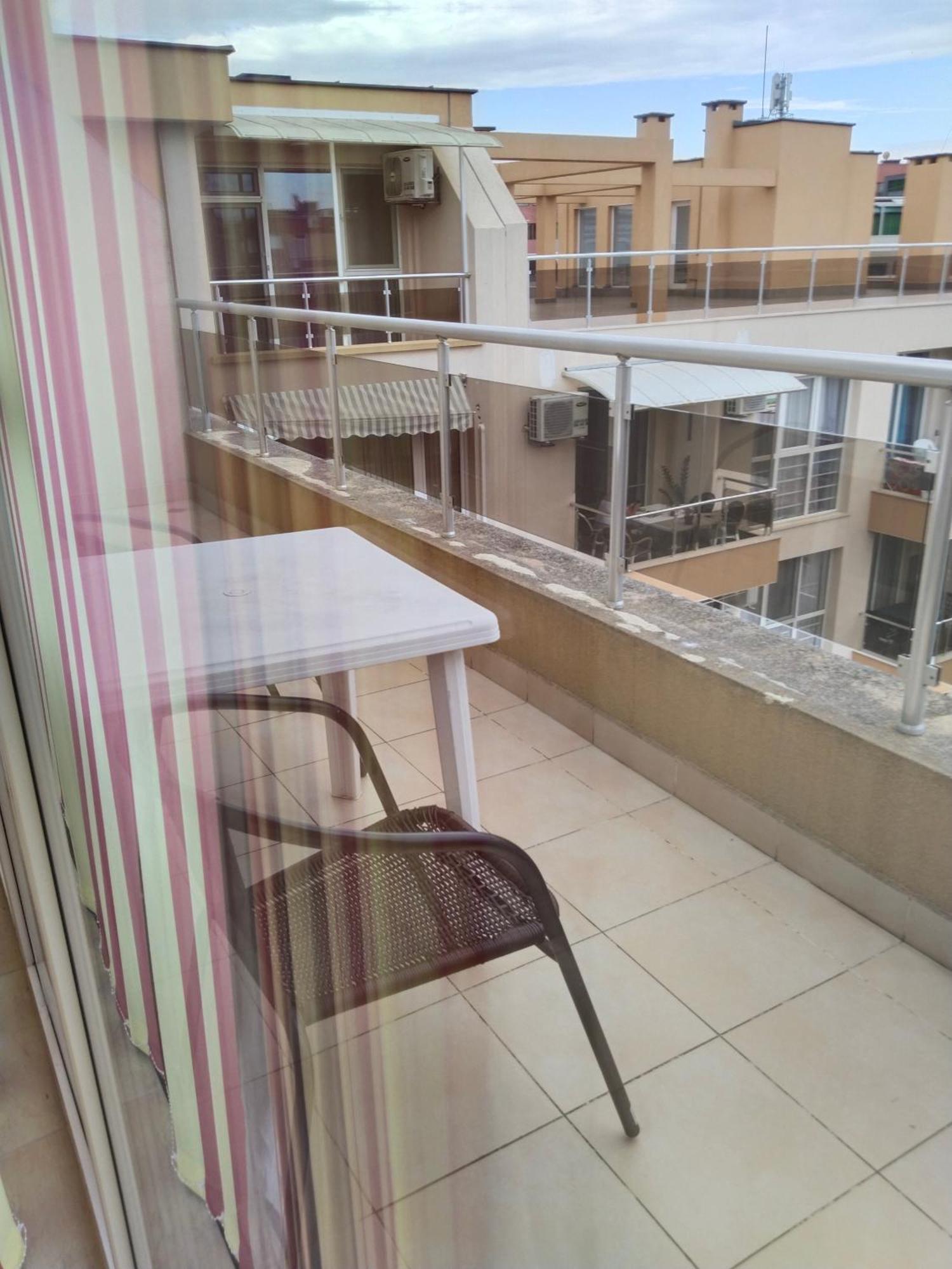 Apartament Janet Apartment Pomorie Exterior photo