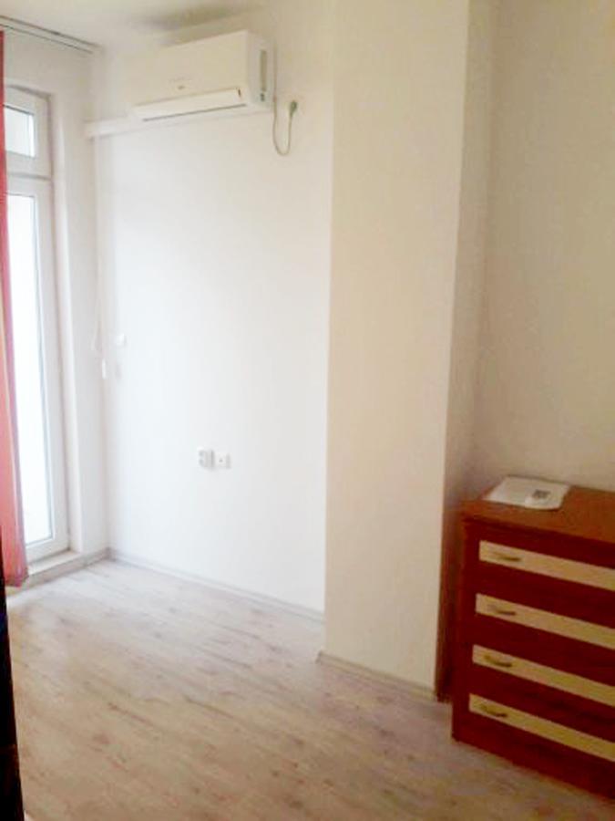 Apartament Janet Apartment Pomorie Exterior photo