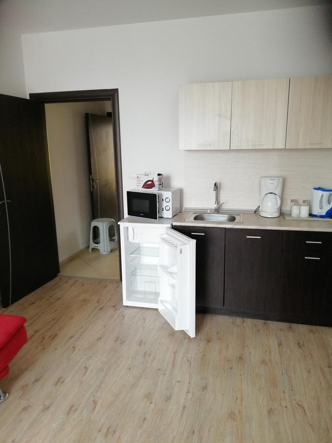 Apartament Janet Apartment Pomorie Exterior photo