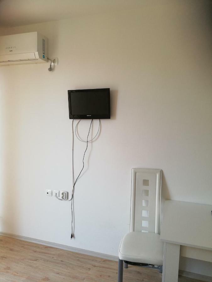 Apartament Janet Apartment Pomorie Exterior photo